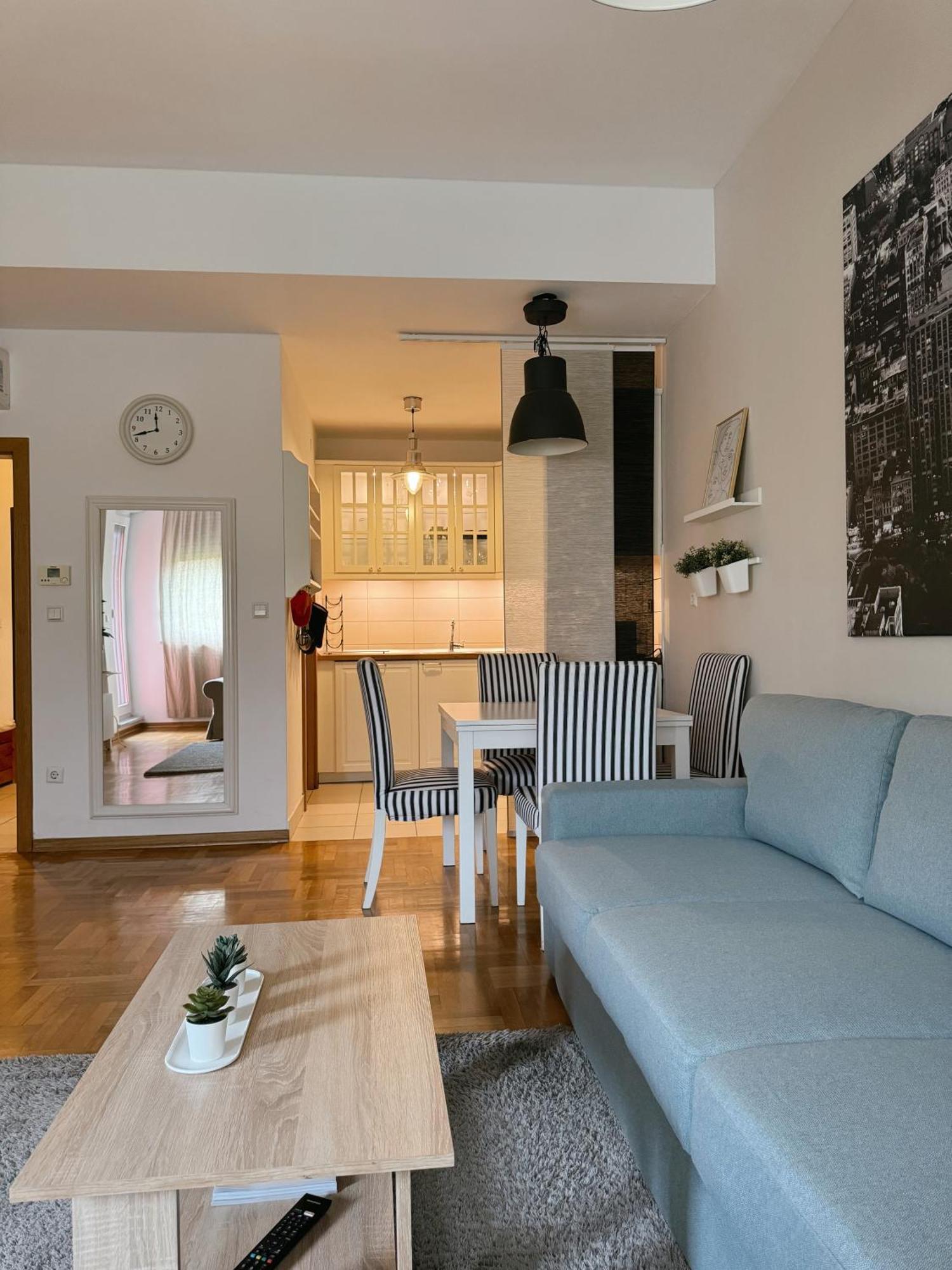 Best Times Apartment Zagreb Buitenkant foto