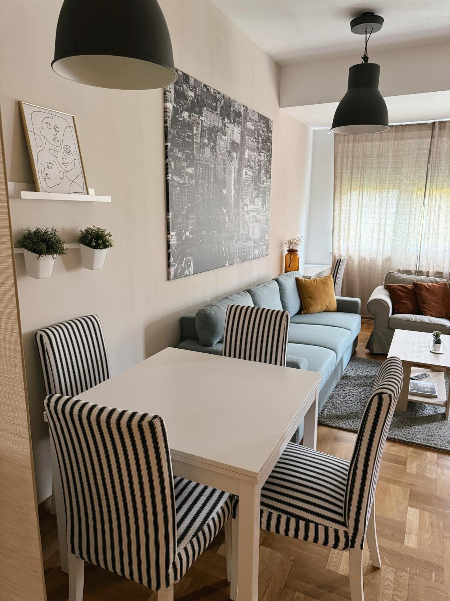 Best Times Apartment Zagreb Buitenkant foto