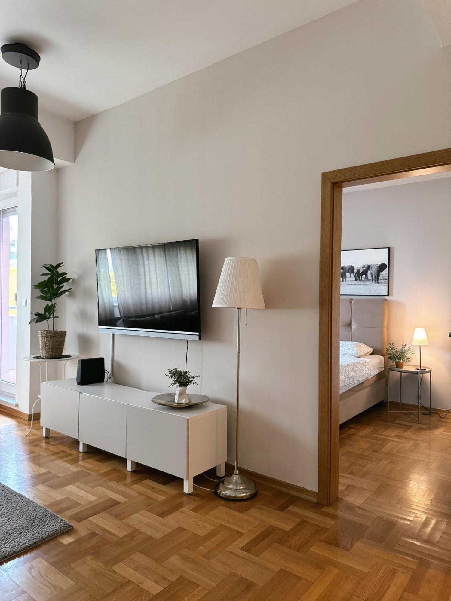 Best Times Apartment Zagreb Buitenkant foto